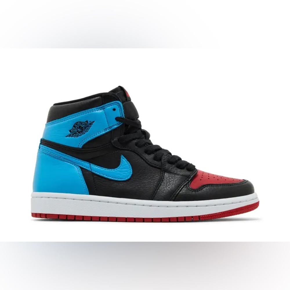 Nike. Wmns Air Jordan 1 High OG 'NC to Chi'. Size 7.
